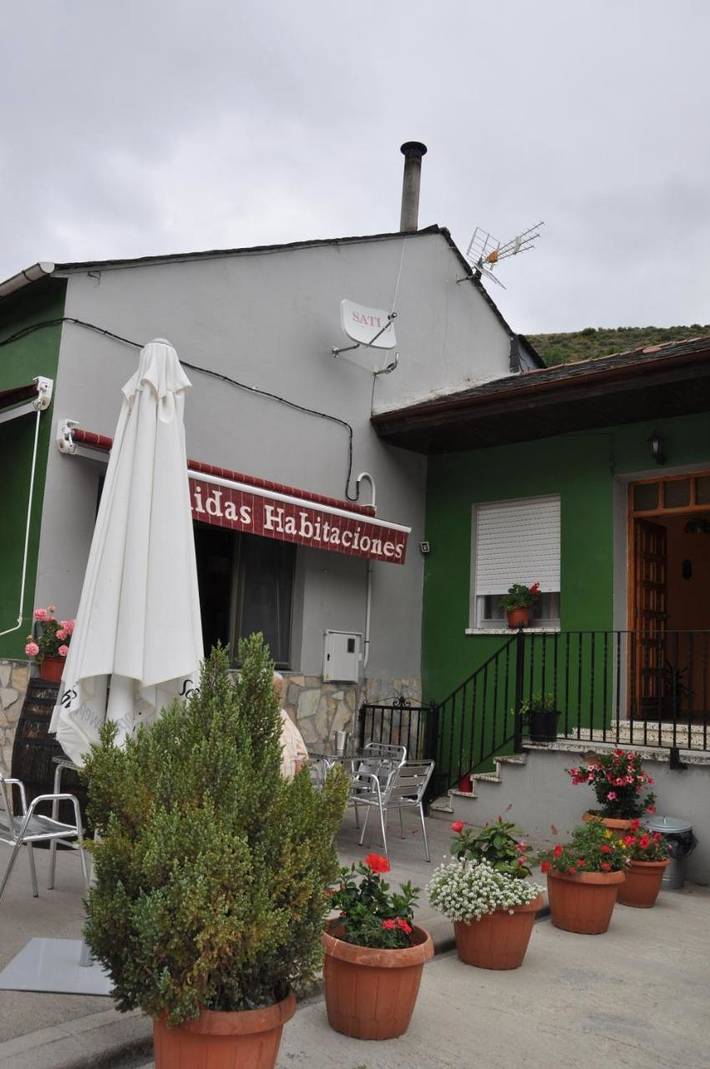 Gîte pour 2 personnes, avec terrasse et vue à Vega de Valcarce