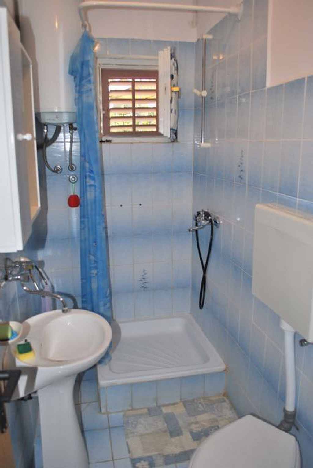 Ganzes Studio, Studio mit Terrasse und Klimaanlage in Supetarska Draga, Rab