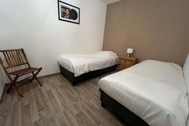 Location de vacances pour 6 personnes, avec jardin et terrasse à Sérignac - 3