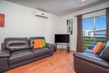 Apartamento De Férias para 6 Pessoas em Praia da Rocha, Portimão, Foto 2
