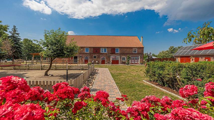 Ferienwohnung für 4 Personen, mit Garten und Sauna sowie Whirlpool im Altmark