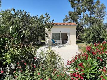 Gîte pour 2 personnes, avec vue et jardin à Muret