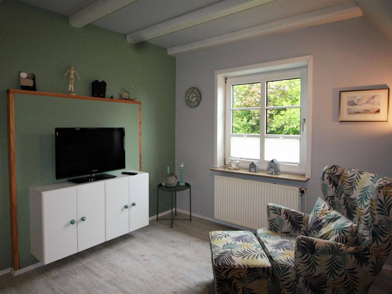 Ganze Ferienwohnung, Nis Puk - Fw Oland - Platz für bis zu 5 Personen, Wlan & 500 m bis Strand in Nordfriesische Inseln (Schleswig-Holstein), Utersum