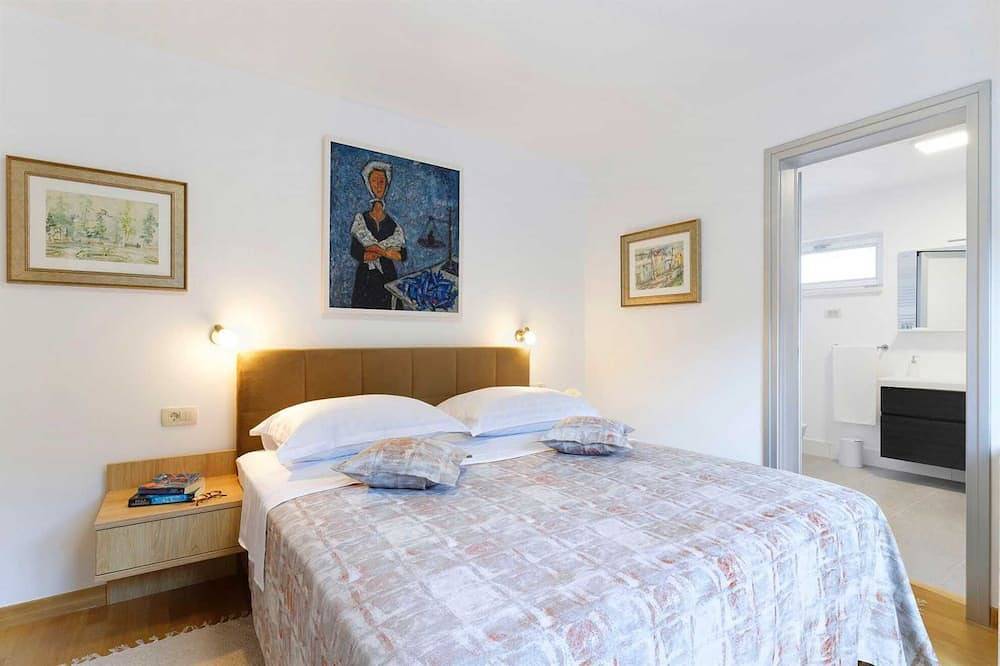 Charmante Villa mit 4 Schlafzimmern für 8 Personen, mit atemberaubender Aussicht und beheiztem Pool in Zagvozd, Makarska Riviera