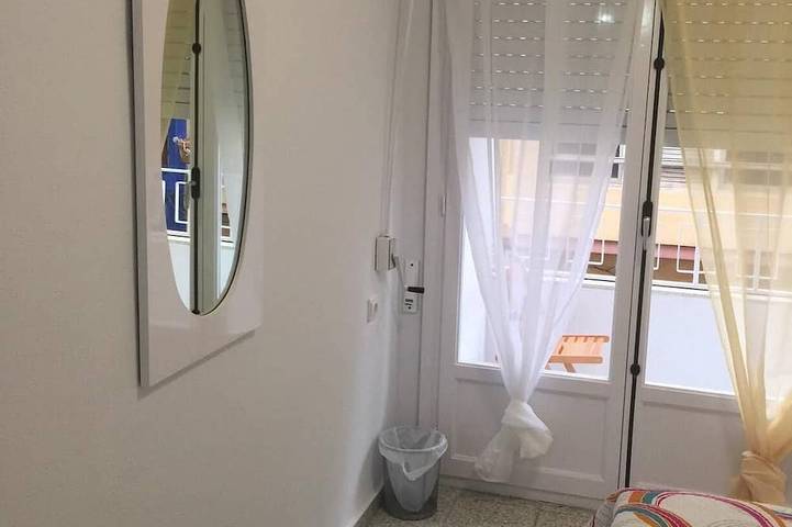 Apartamento de vacaciones para 6 personas, con balcón - 1