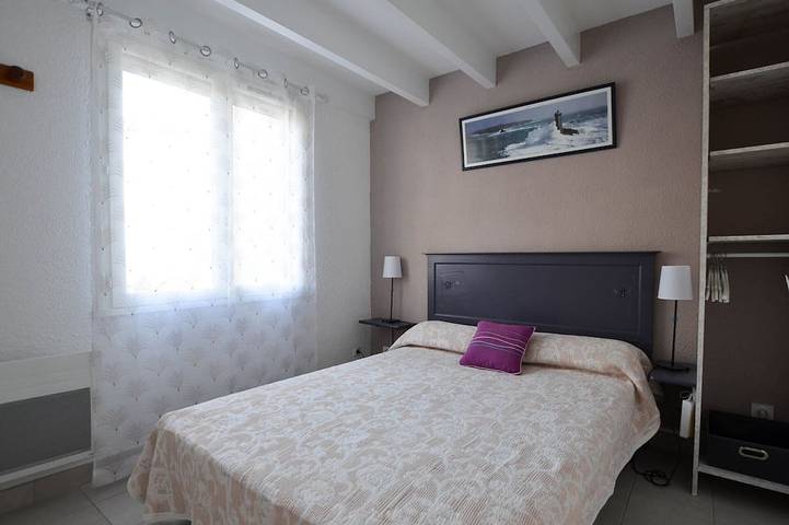 Location de vacances pour 6 personnes, avec terrasse dans Office De Tourisme Des Mathes La Palmyre - 2