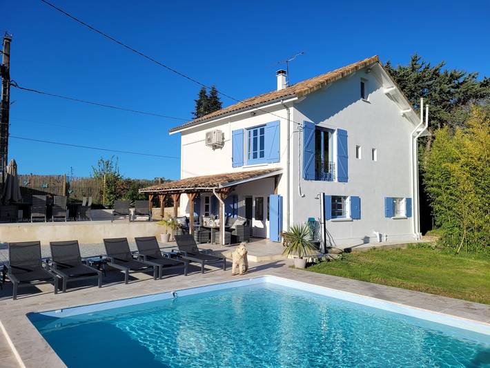 Gîte pour 8 personnes, avec piscine à Cancon