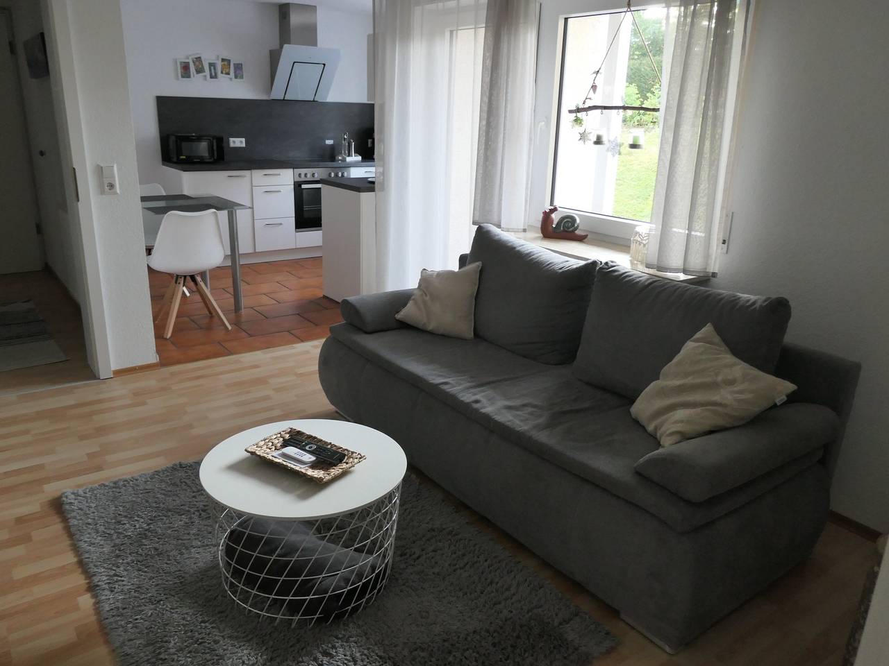 Ganze Wohnung, Apartment 'Schneckenhaus' mit privater Terrasse und Wlan in Ofterdingen, Neckar-Alb