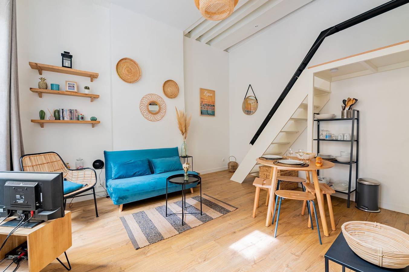 Entire studio, Guestready - Modern Studio in The Heart of La Presqu'île in Lyon, Rhône