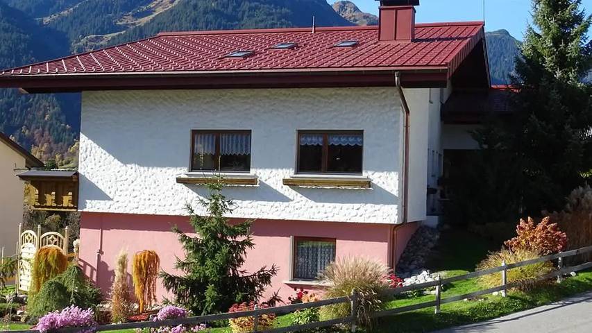 Ferienwohnung für 8 Personen, mit Garten in Silvretta Montafon - 2