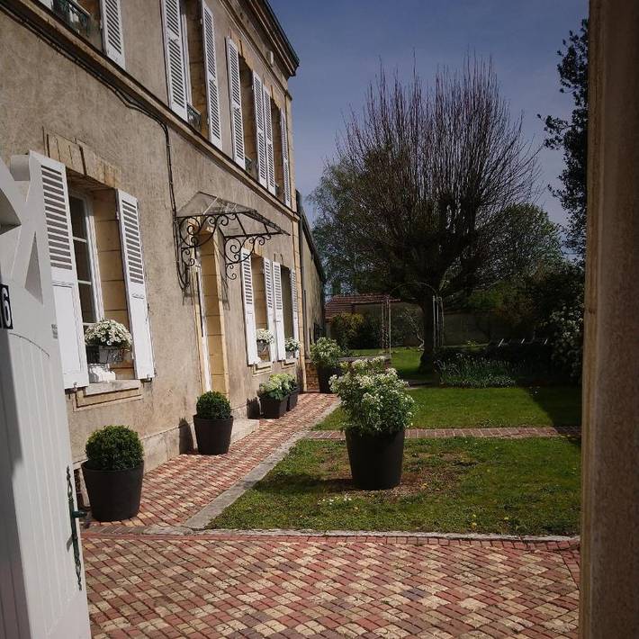 Location de vacances pour 6 personnes, avec jardin dans Vexin-sur-Epte - 2