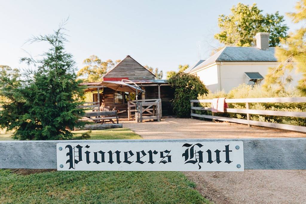 Pioneer Hut - Schritt zurück in die Zeit in Howqua Inlet, Shire of Mansfield