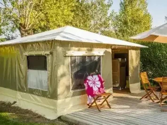 Tente pour 4 personnes dans Auvergne-Rhône-Alpes - 3