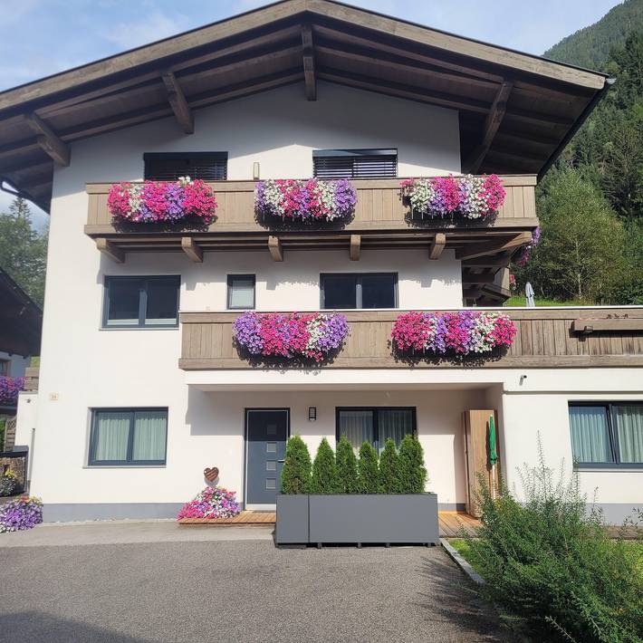 Ferienwohnung für 5 Personen, mit Pool und Garten im Stubaital - 3