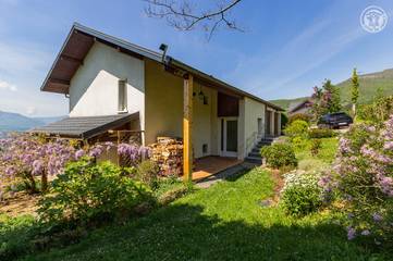 Gîte pour 8 personnes, avec terrasse ainsi que sauna et jardin à Saint-Jean-d'Arvey