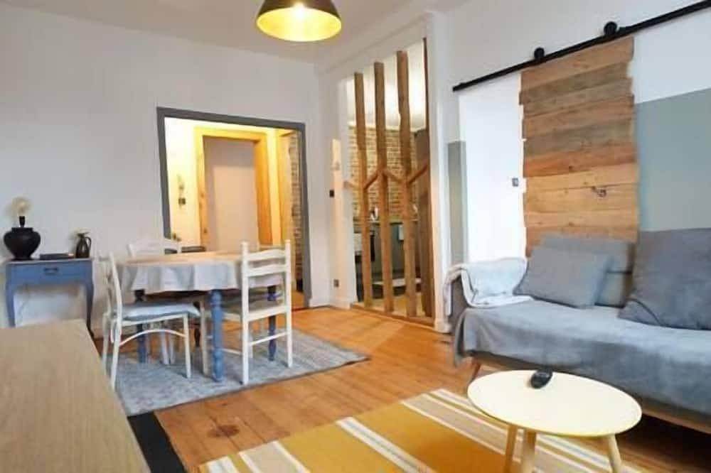 Entire apartment, To complete in Arras, Arras region