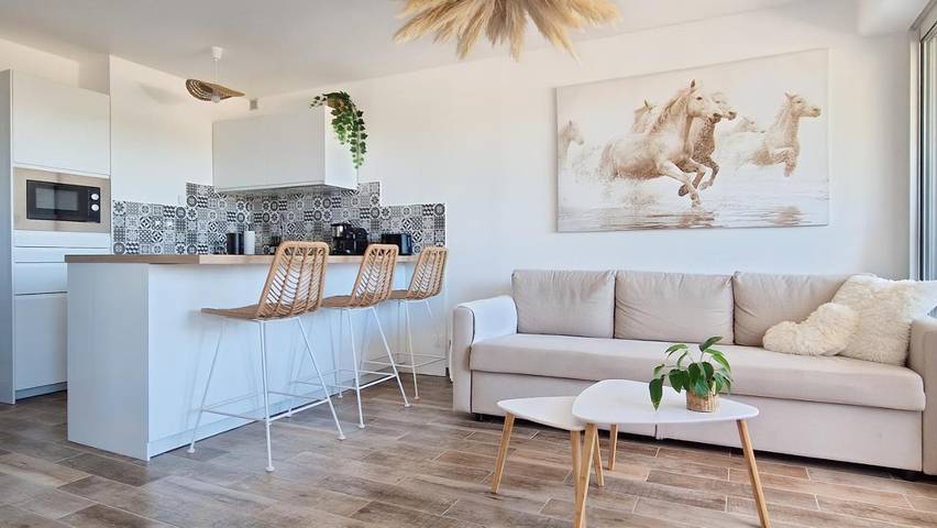 Gîte pour 3 personnes, avec terrasse et vue dans Office de Tourisme de Mauguio Carnon