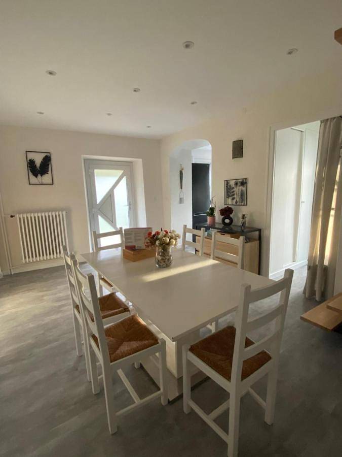 Maison en Haute-Savoie au pied des montagnes ! in Brenthonne, Région de Thonon-les-Bains