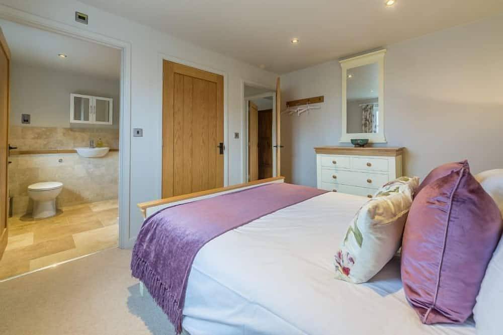 Caddows er et vakkert presentert moderne hus i Docking. Mandag og fredag Ankomst. in Docking, Norfolk