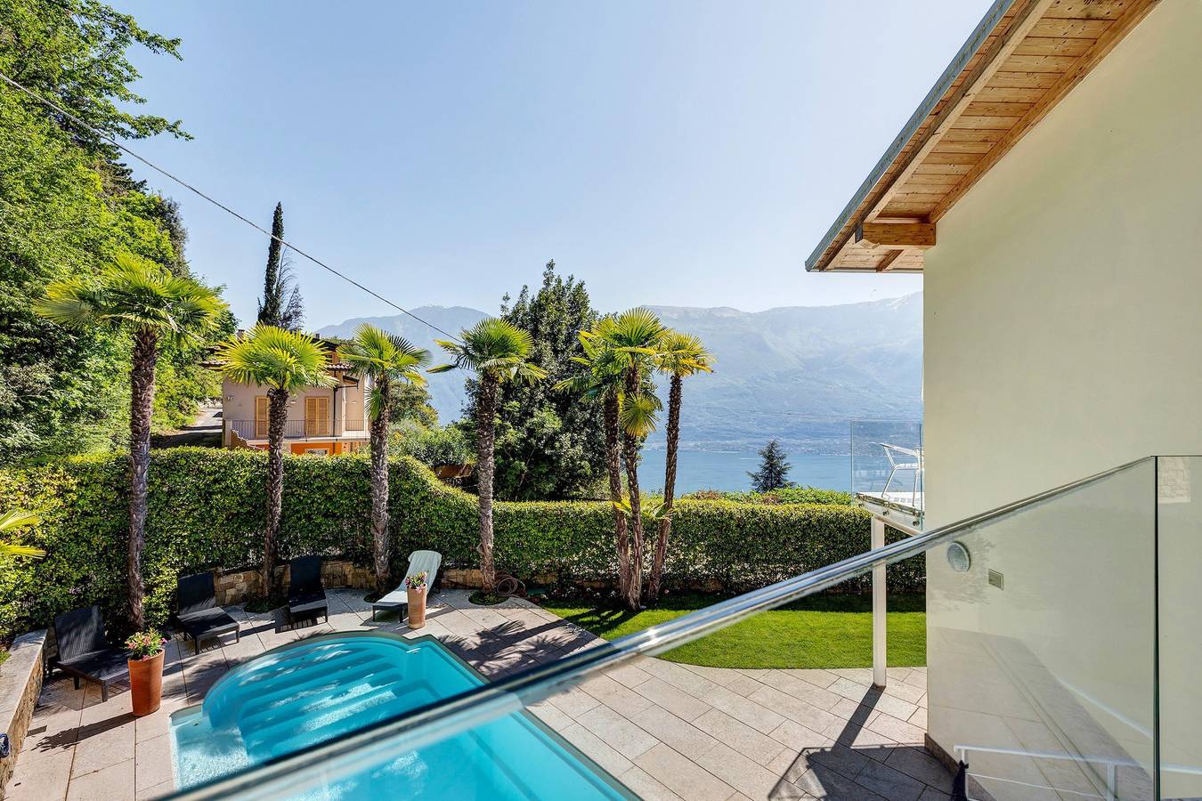 Villa Ortensia – Exklusives Ferienhaus mit Pool und Panoramablick am Gardasee in Bassanega, Tremosine