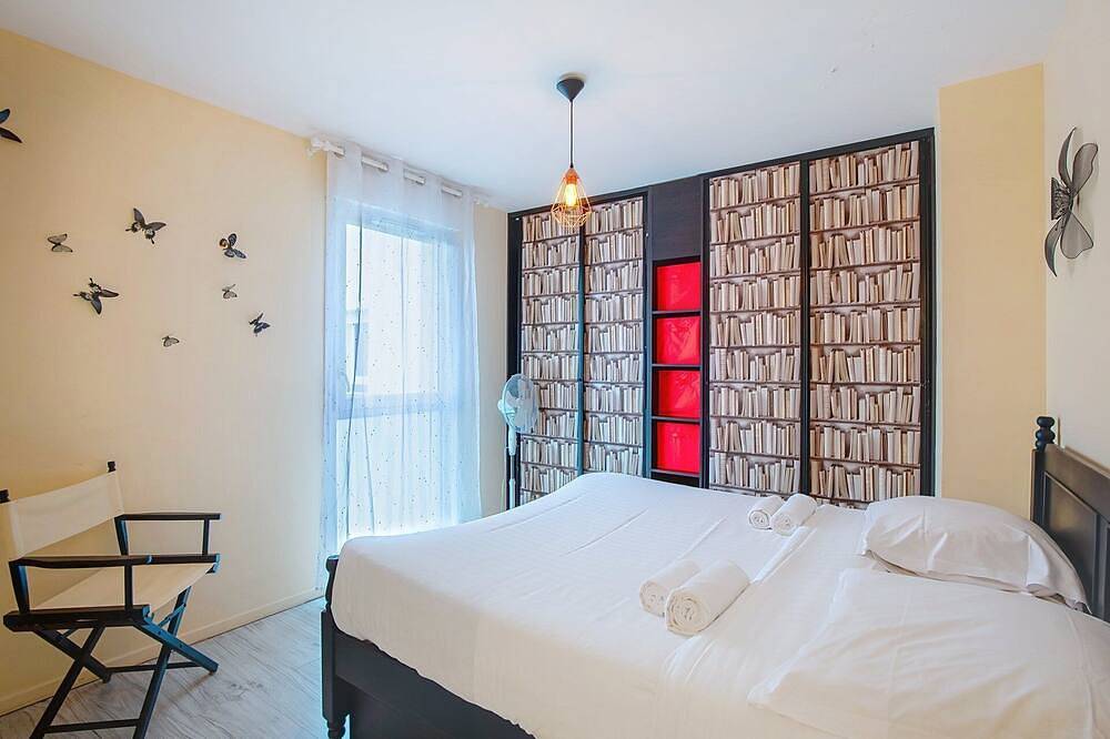 Appartement entier, Guestready - Apt spacieux pour 2 pers. avec balcon in Romainville, Seine-Saint-Denis