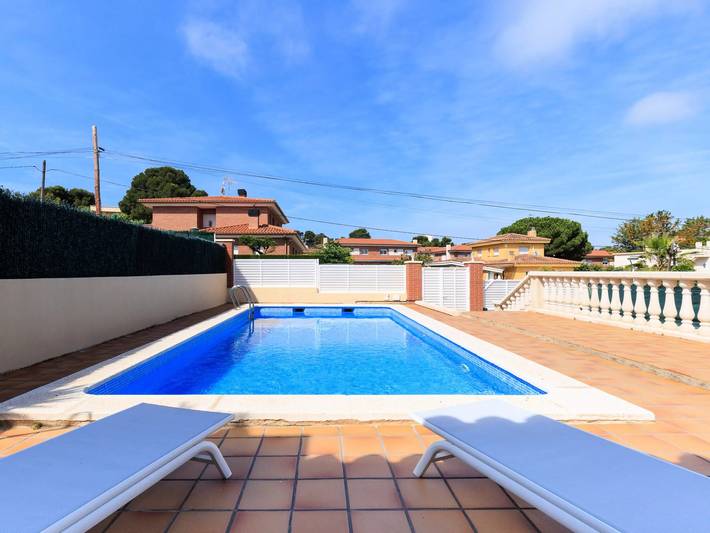 Casa rural para 9 personas, con jardín, Se admiten mascotas en Salou - 4