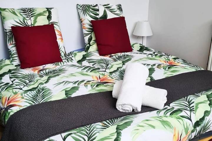 Gîte pour 8 personnes, avec terrasse dans Beautour - 4