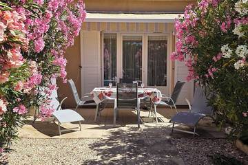 Cottage pour 4 personnes, avec jardin et piscine à Fleury