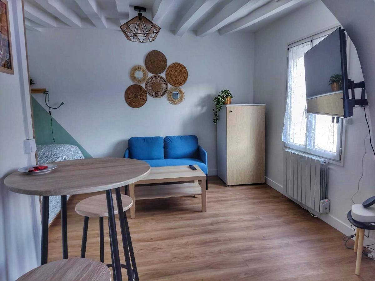 Appartement entier, Au p'tit Lagny - rue piétonne in Lagny-sur-Marne, Seine-et-Marne