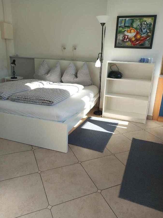 Ferienwohnung für 2 Personen, mit Terrasse und Garten in Visquard