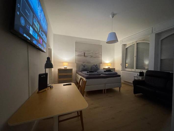 Ferienwohnung für 2 Personen, mit Balkon und Whirlpool sowie Terrasse und Garten in Blaustein - 3