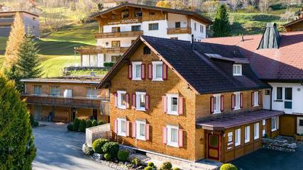Ferienwohnung für 2 Personen, mit Terrasse und Garten im Brandnertal