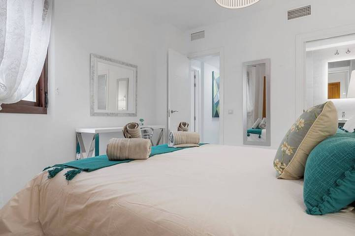 Ganze Wohnung, 2 Bed Apartment in Benahavis in Val de Guadalmina, Benahavís