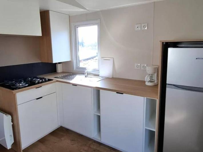 Location de vacances pour 2 personnes, avec piscine et terrasse dans Long - 4