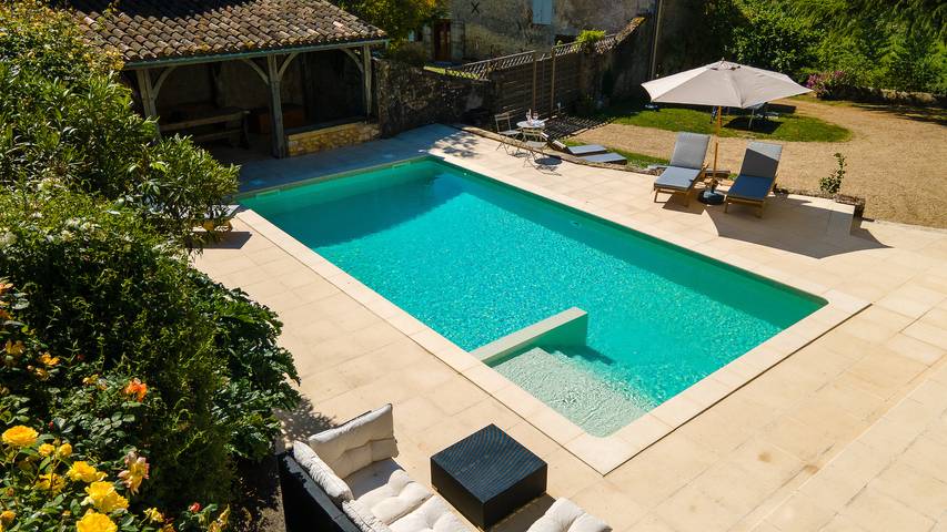 Gîte pour 10 personnes, avec piscine, animaux acceptés à Carsac-de-Gurson - 2