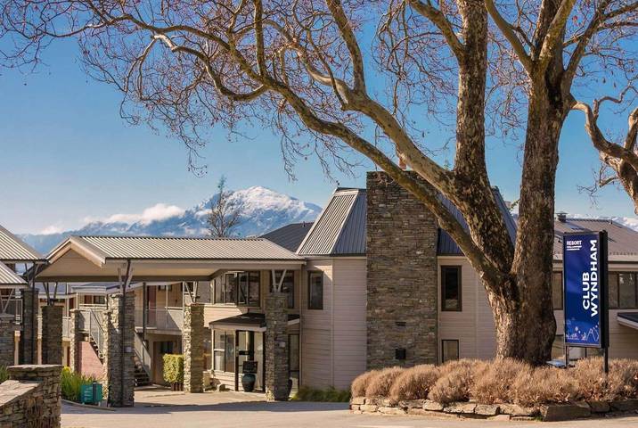 Station pour 2 personnes, avec sauna et jacuzzi ainsi que piscine et terrasse à Wanaka - 3