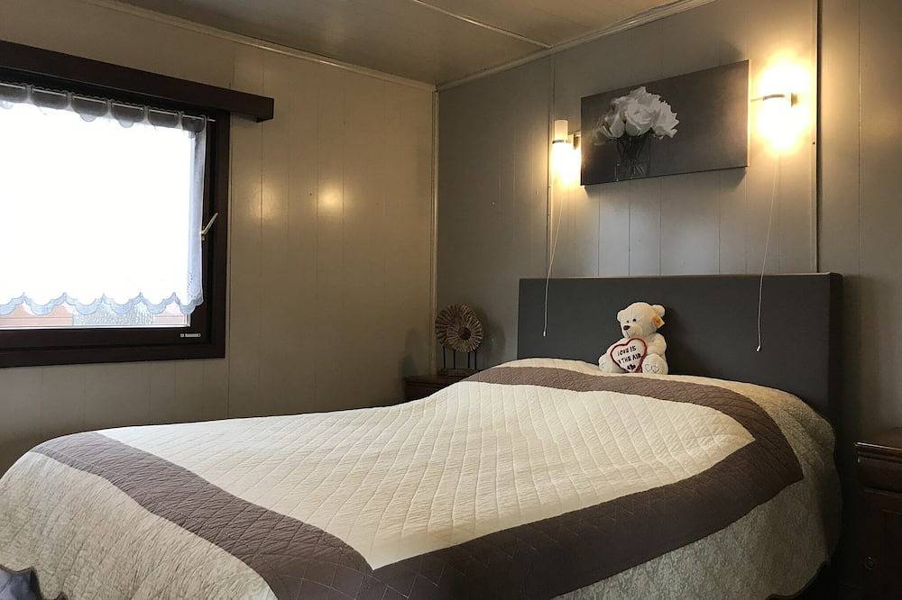 Chalet in park met visvijver in Geel, Antwerpen en omgeving