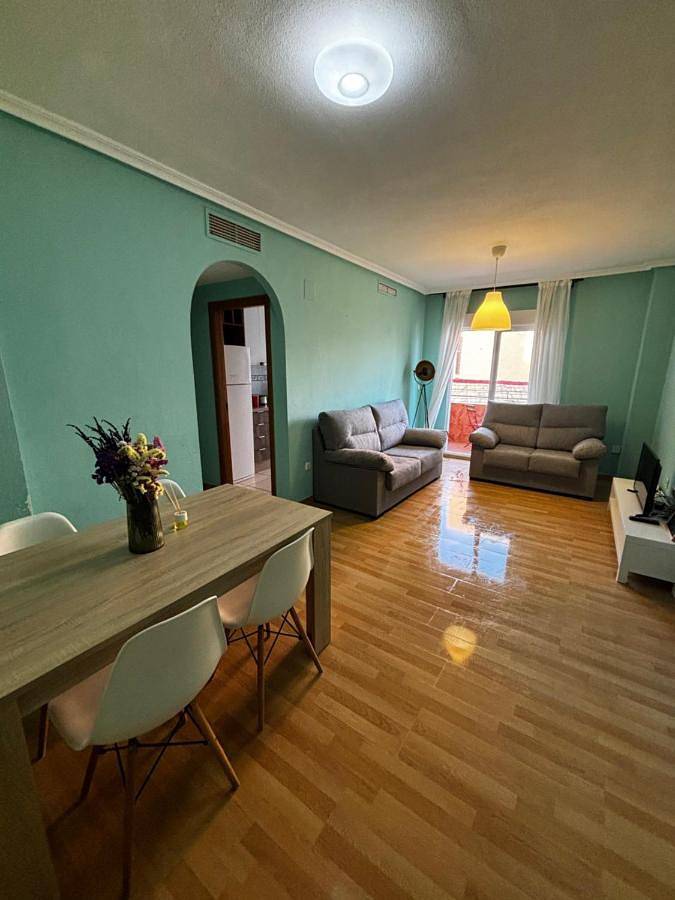 Apartamento de vacaciones para 5 personas, con balcón, Se admiten mascotas - 1