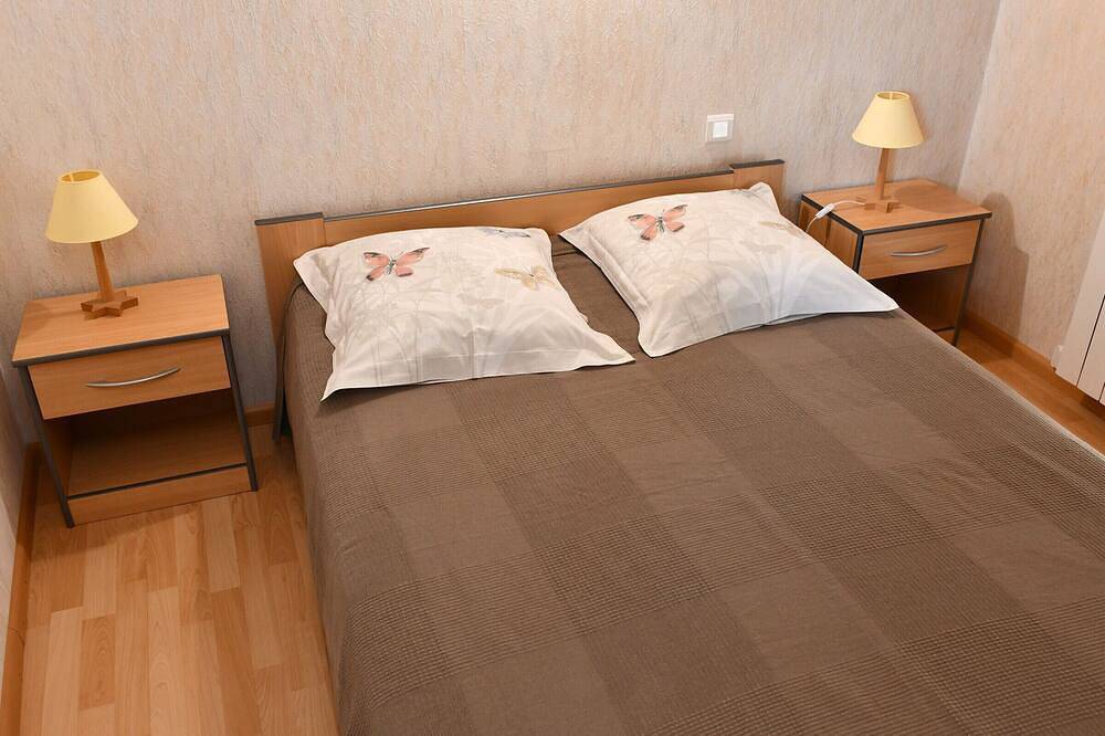 Appartement entier, Gîte convivial avec terrasse abritée, 3 chambres, cuisine équipée, espace détente, proche autoroutes et pistes cyclables. in Baldersheim, Région de Mulhouse