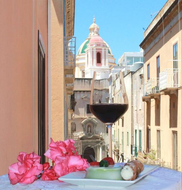 Albergo a gestione familiare per 2 persone, con panorama e balcone - 1
