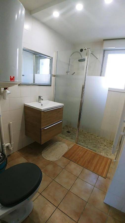 Appartement entier, Apartment with Garden View in Oyonnax, Nantua
