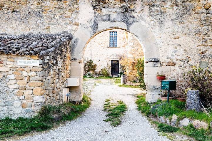Location de vacances pour 4 personnes à Roche-Saint-Secret-Béconne - 4