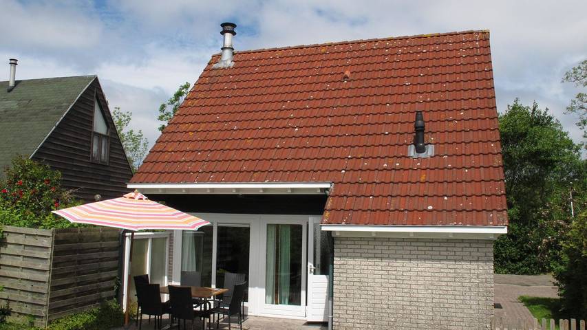 Vakantiehuis voor 5 personen, met tuin en terras, kindvriendelijk in Anjum