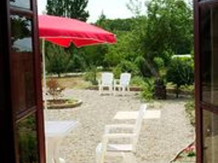 Location de vacances pour 2 personnes, avec terrasse et jardin à Neung-sur-Beuvron - 4