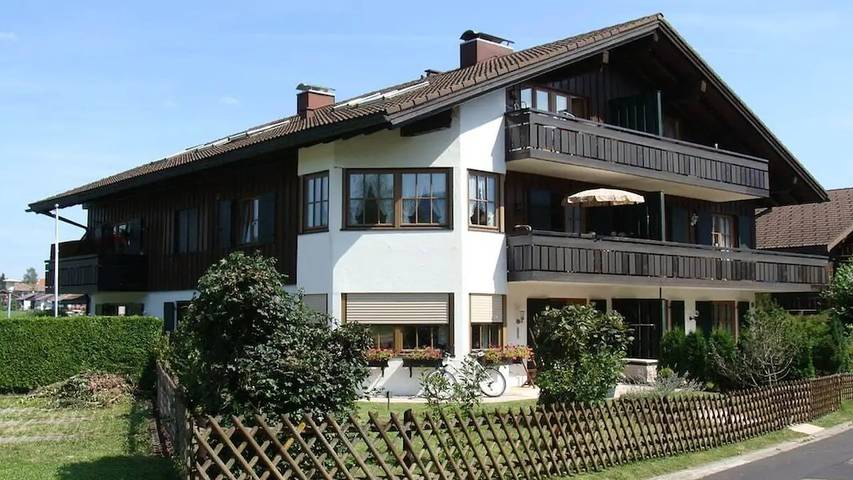Ferienhaus für 4 Personen, mit Terrasse in Fischen