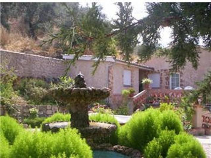 Casa rural para 15 personas, con Terraza y Jardín además de Piscina y Vistas en Cazorla
