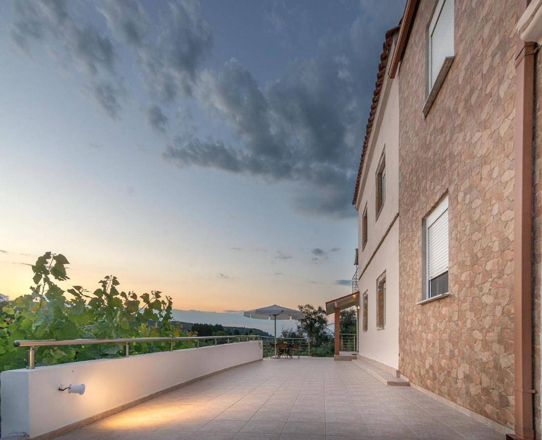 One-Bedroom House in Άγιο Νικόλαο (Κέρκυρα), Κέρκυρα