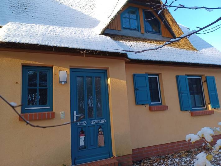 Ferienwohnung für 2 Personen, mit Terrasse und Garten, kinderfreundlich in Wustrow - 2