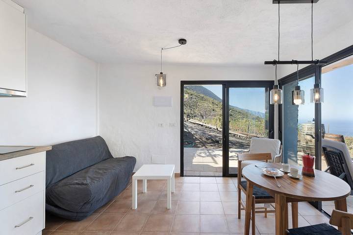 Ferienhaus 'Apartamento El Moral' mit Meerblick, privater Terrasse und Wlan in Las Toscas, Frontera