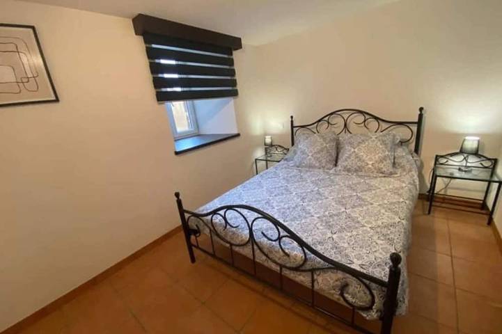 Gîte pour 2 personnes, avec sauna et jacuzzi à Saint-Laurent-d'Olt - 2